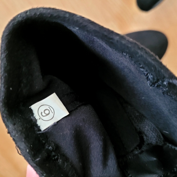 Bamboo | Velour Heeled boots - Picture 5 of 6